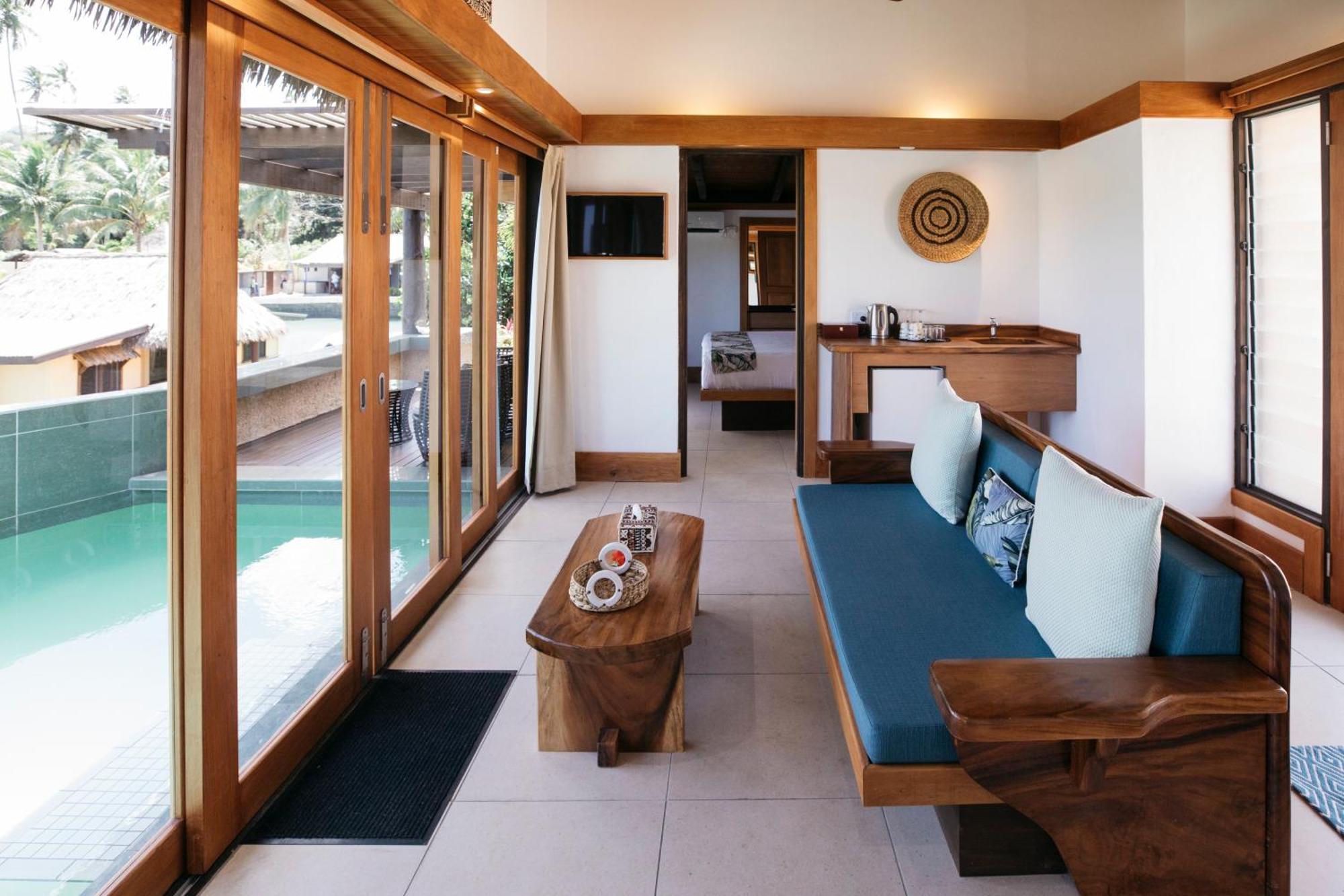 Koro Sun Resort & Rainforest Spa Savusavu Bagian luar foto