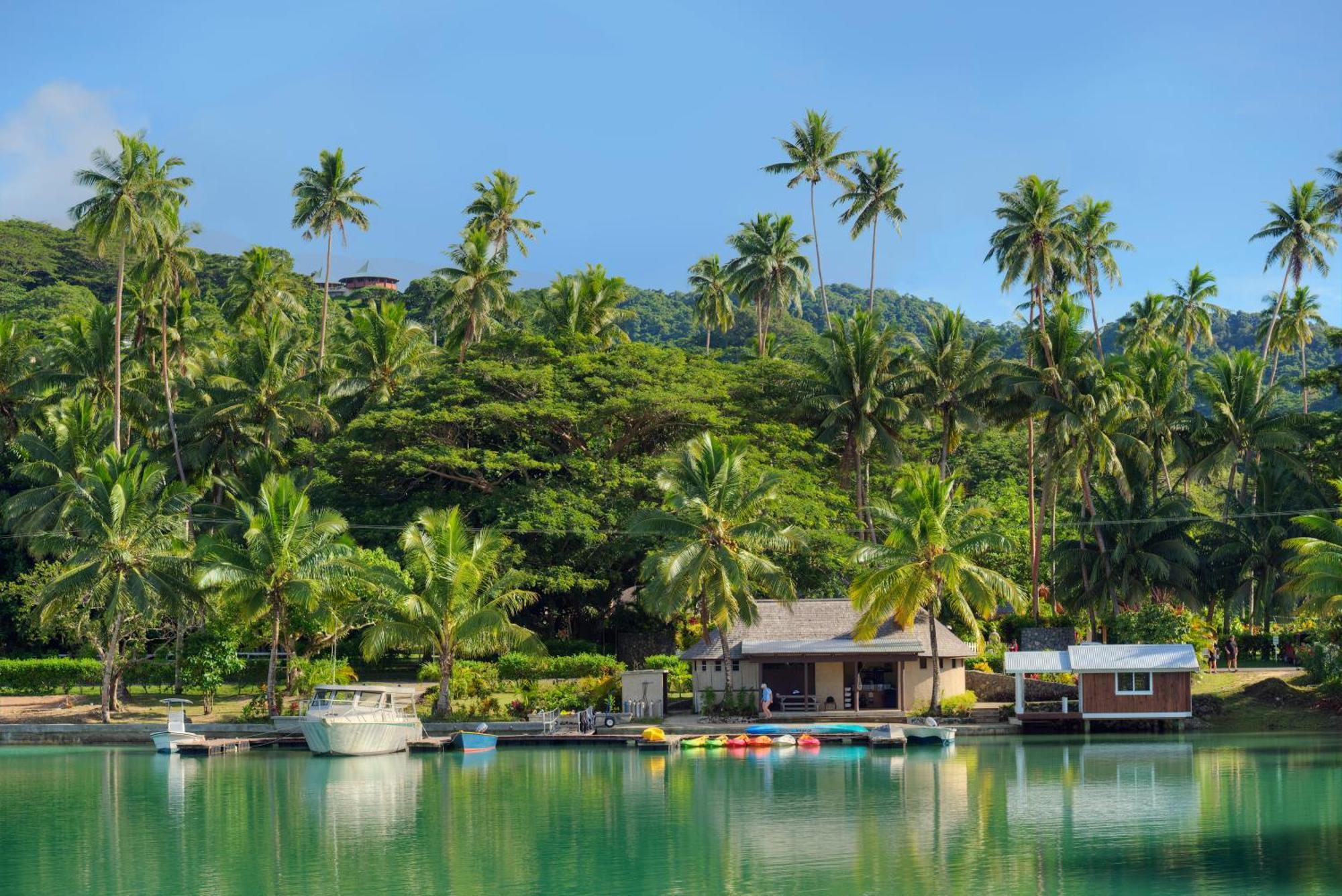 Koro Sun Resort & Rainforest Spa Savusavu Bagian luar foto