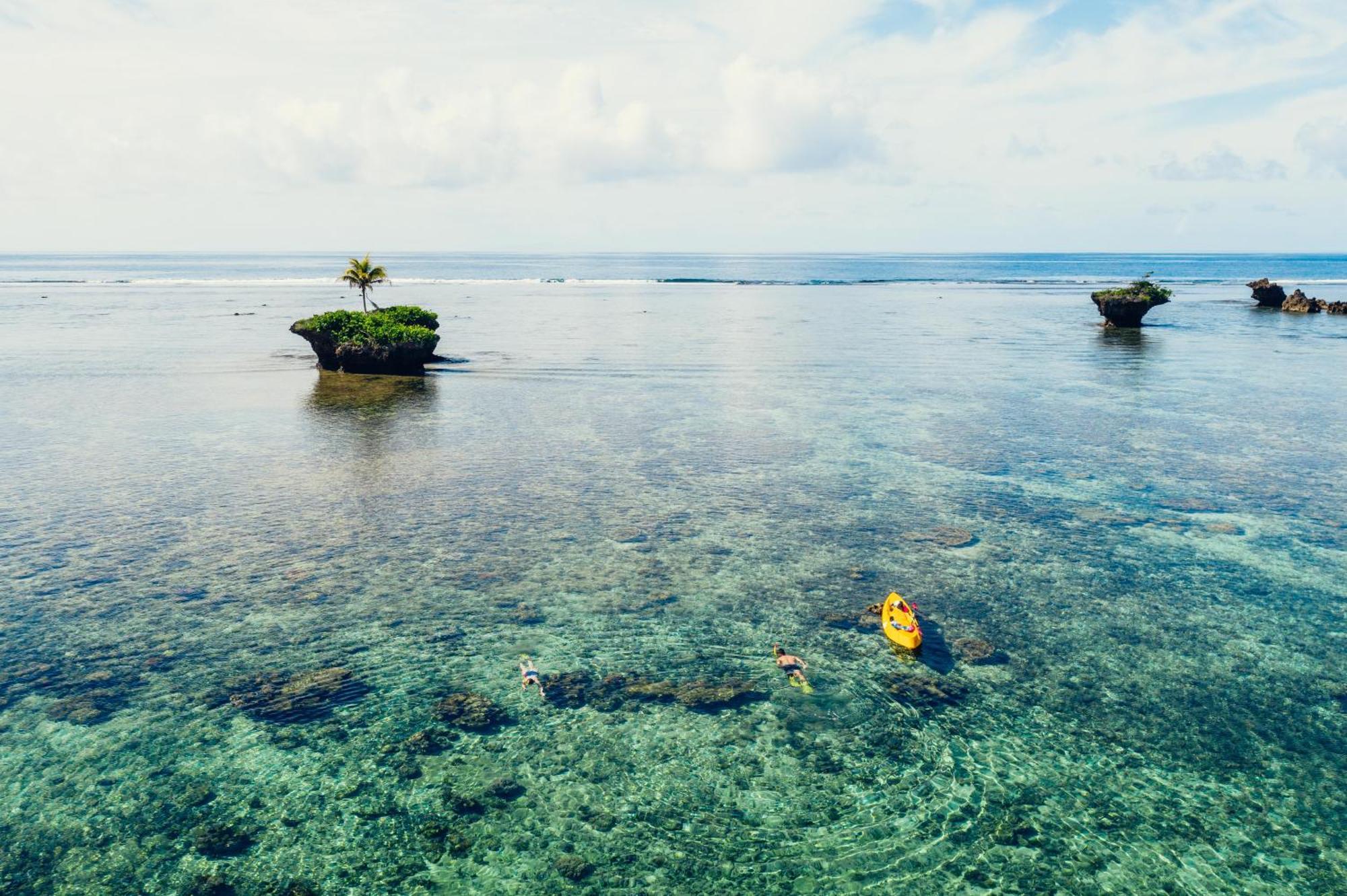 Koro Sun Resort & Rainforest Spa Savusavu Bagian luar foto
