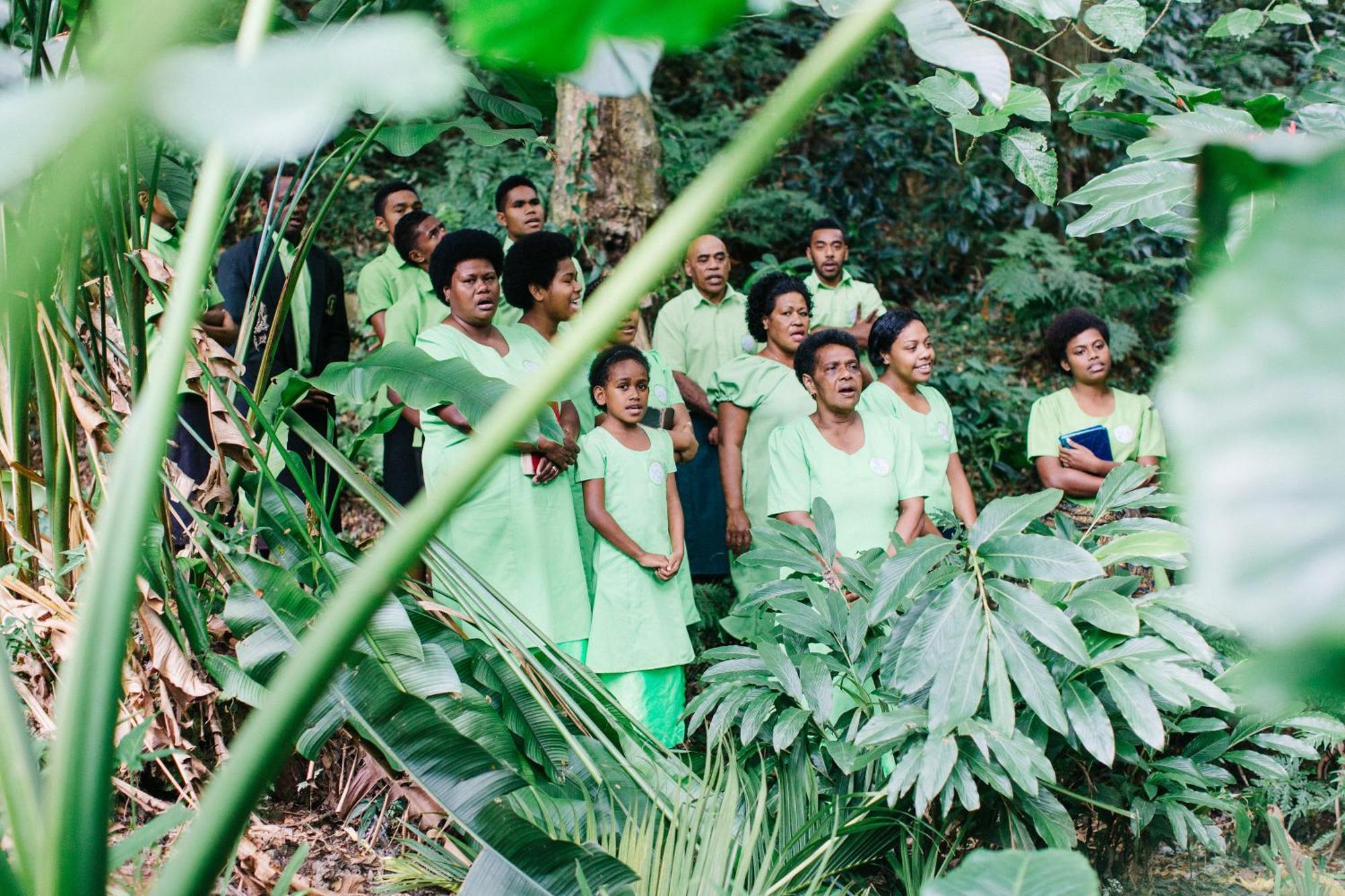 Koro Sun Resort & Rainforest Spa Savusavu Bagian luar foto