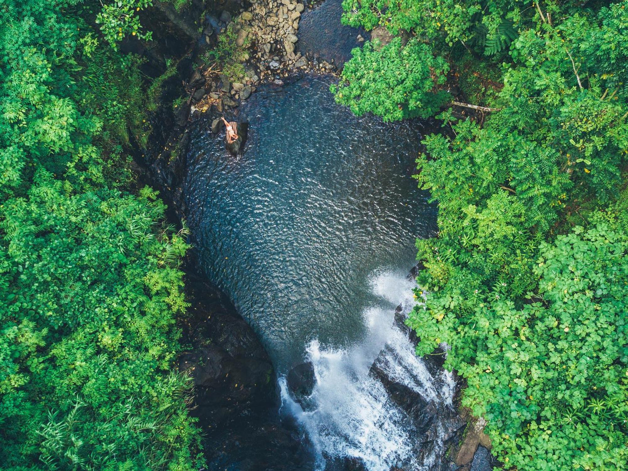 Koro Sun Resort & Rainforest Spa Savusavu Bagian luar foto